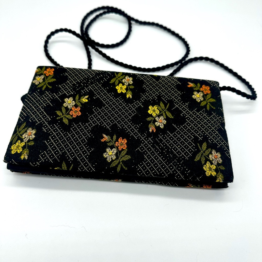 Women’s brown embroidery crossbody purse